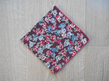 Load image into Gallery viewer, Vintage Design Liberty Handkerchief