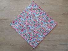 Load image into Gallery viewer, Betsy Liberty Headscarves