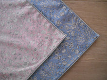 Load image into Gallery viewer, Tafiti Liberty Headscarves