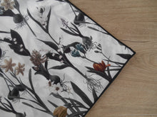 Load image into Gallery viewer, Keiko Springs Liberty Headscarves