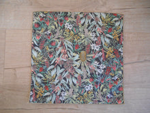 Load image into Gallery viewer, Australian Wildflowers Handkerchiefs