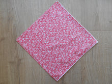 Load image into Gallery viewer, Trailing Vine Headscarves/Bandannas