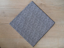 Load image into Gallery viewer, Black/White Headscarves
