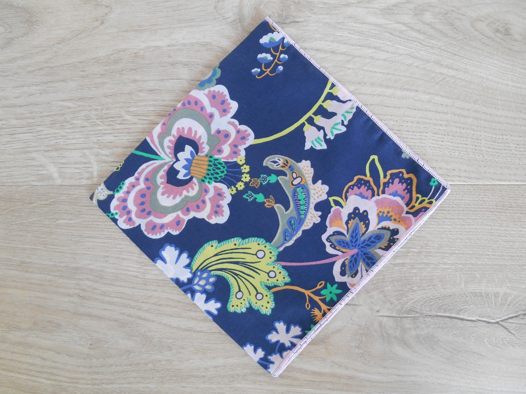 Symphony Liberty Handkerchief
