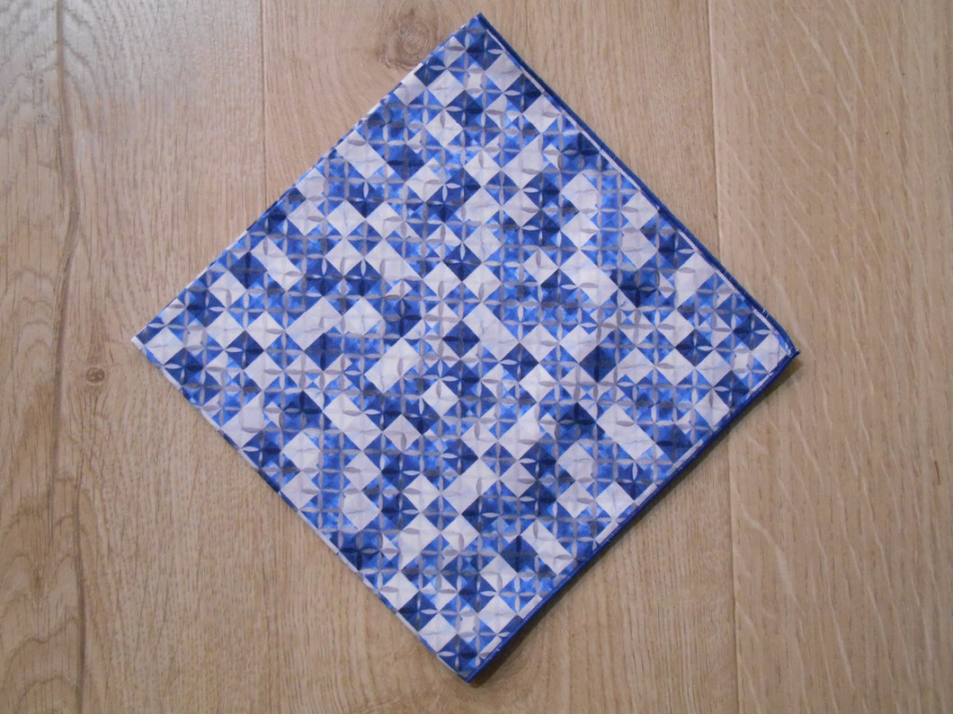 Large Liberty Handkerchief - Potters Quilt